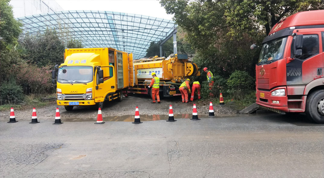 崖州成区雨污水管网“四位一体”检测疏通项目